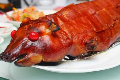 Đặt Heo Quay Cúng Khai Trương Cho Công Ty, Cửa Hàng