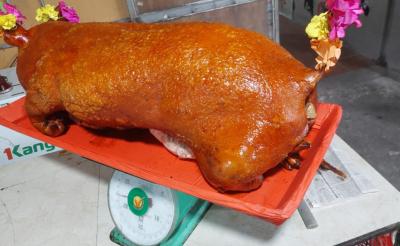 Nhận đặt quay heo giá rẻ ở Thủ Đức, Free ship