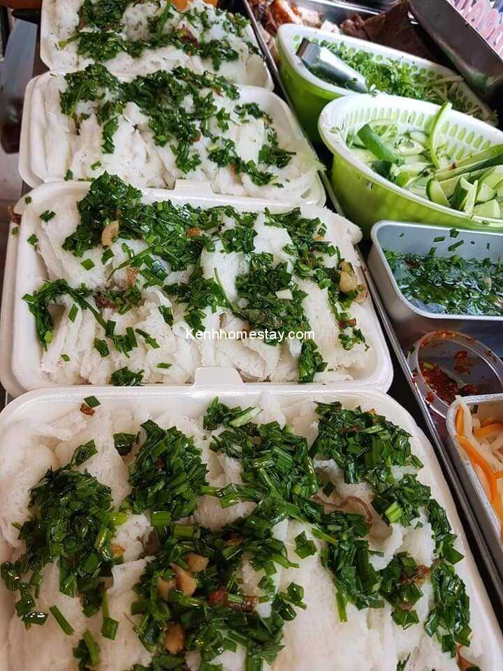 20 Địa chỉ bán heo quay - Tiệm bánh hỏi heo quay ngon nhất Sài Gòn TPHCM