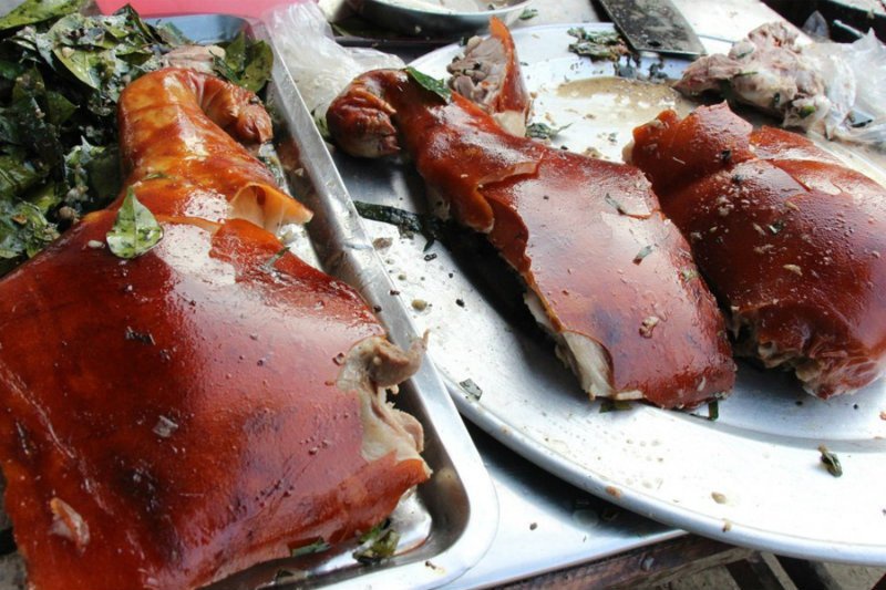 10 Địa chỉ bán heo quay ngon nhất Sài Gòn TPHCM nên mua thưởng thức